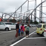 Uji Nyali di Wahana ini, Brani?