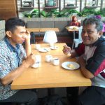 Yuk, Makan Makanan Dengan Cara Dipuluk