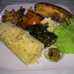 MENGURANGI PORSI MAKAN AGAR BERAT BADAN TETAP IDEAL