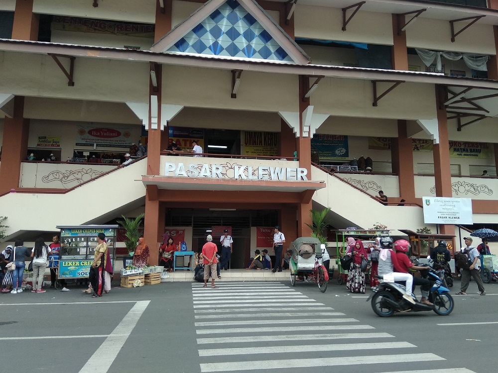 PASAR KLEWER SOLO