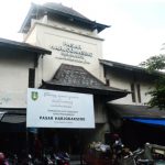 Berkunjung Ke Pasar Harjodaksino, Manjakan Lidah Aanda Dengan Legitnya Martabak Mini Mas Taufik.