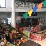 Ternyata Seperti ini Pasar yang Terletak di Dekat Perlintasan Kereta Api