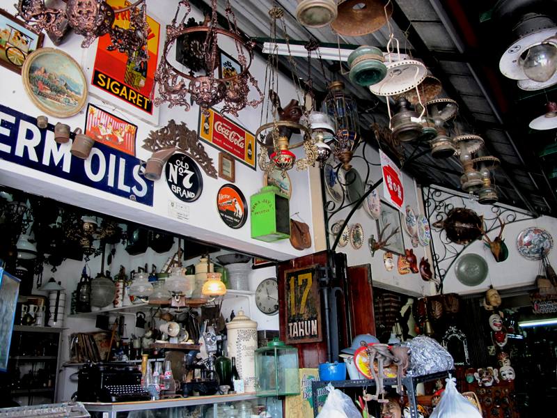 Hunting Barang ANTIK Di Pasar TRIWINDU