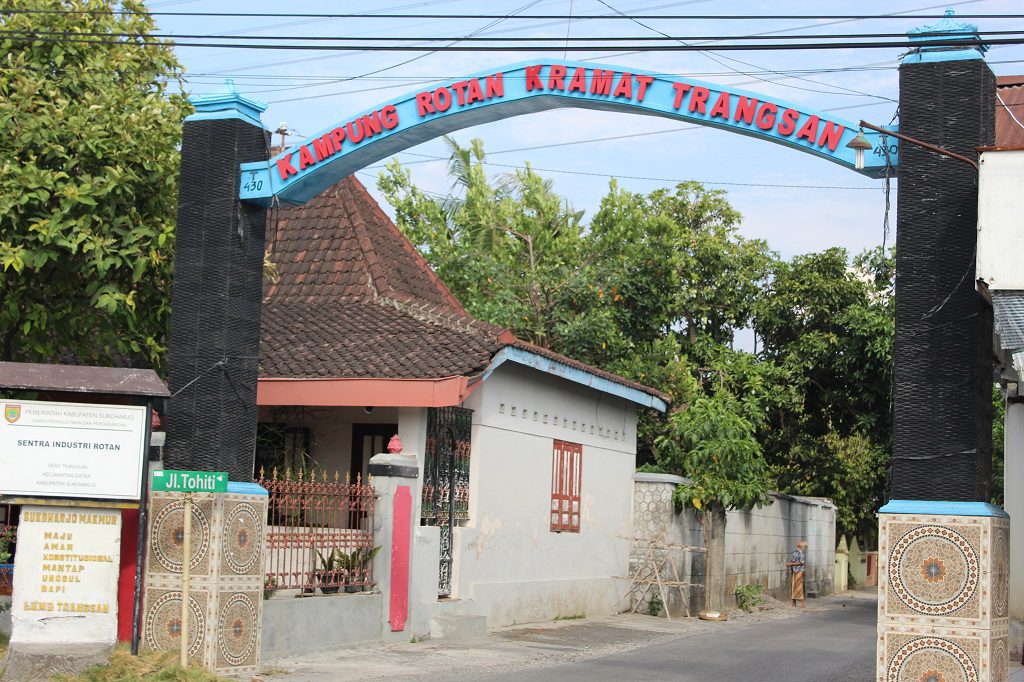 Kenali Desa Trangsan