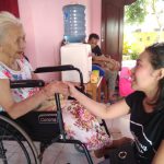 Sambut Hari Raya Nyepi, Komunitas KNB Berbagi dengan Lansia Penghuni Panti Sosial