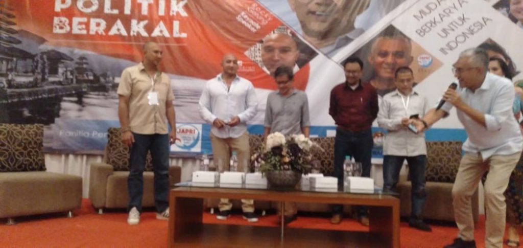 Diskusi Publik Presiden Akal Sehat, Mencuri Perhatian Warga Bali