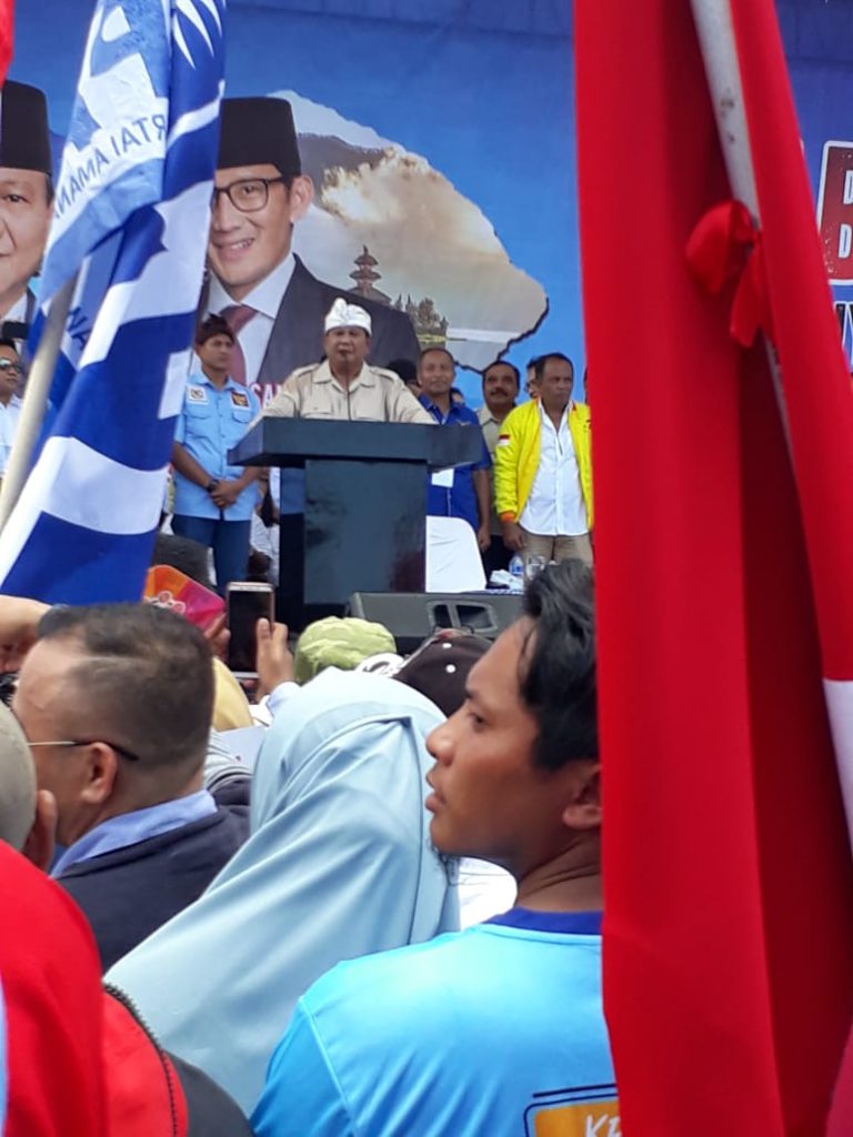 Capres Prabowo Sapa Warga Bali,  Komitmen Berantas Korupsi dengan Taruhan Nyawa