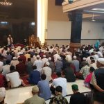 Ribuan Umat Muslim Bali Rapatkan Barisan,  Tunaikan Shalat Shubuh Akbar Berjamaah