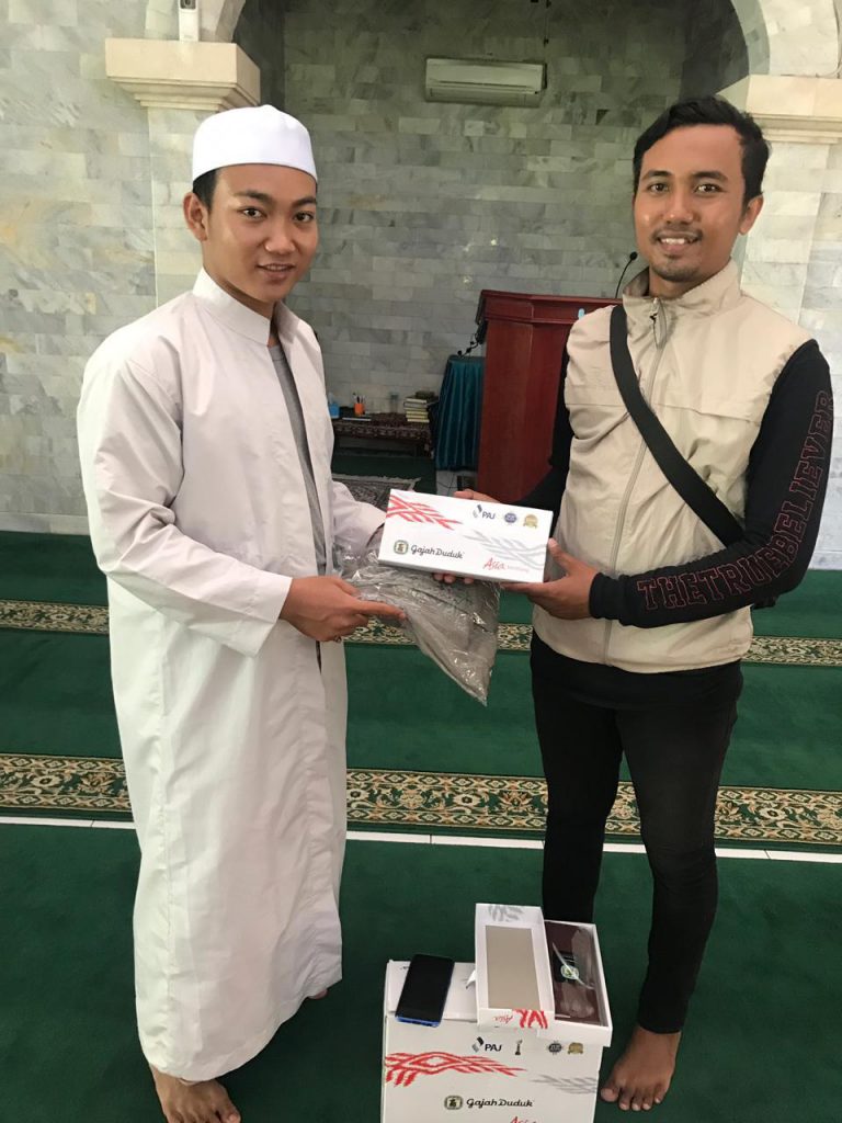 Biker Sholeh Bali Tebar Kebaikan Sambut Bulan Suci Ramadhan