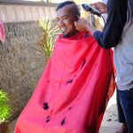 Pertama Dalam Sejarah Wakil Umat Islam di Bali Lolos 4 Besar DPD RI, Relawan Pangkas Rambut Demi Bayar Nazar