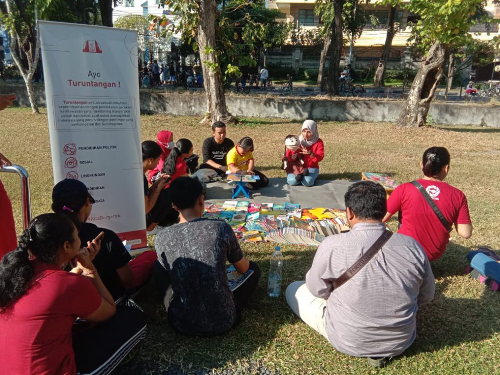 2 Komunitas ini Rayakan Hari Buku Nasional di CFD Renon Denpasar 