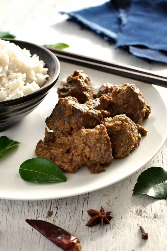 Rendang Primadona Ranah Minang