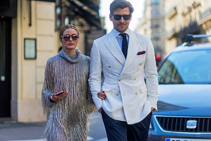 Tampil Keren Bareng Pasangan Saat ke Kondangan