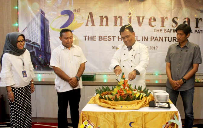 Adab Mengadakan Acara Tasyakuran