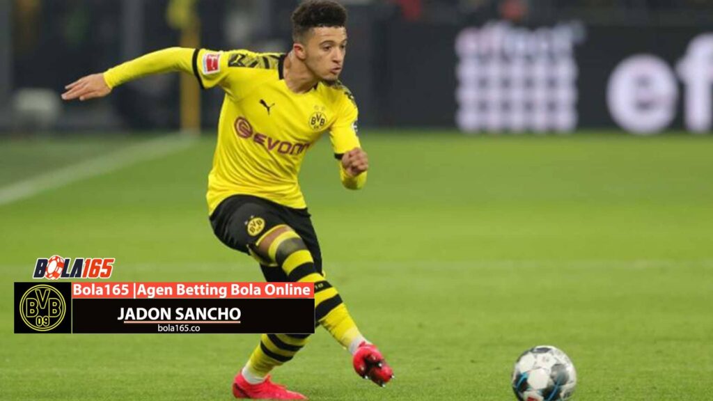 Manchester United Akan Mengontrak Pemain Sayap Dortmund