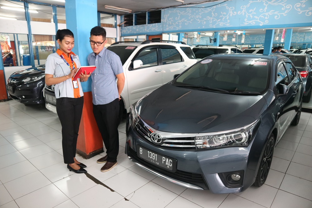 Begini Tips Membeli Mobil Bekas Sebagai Referensi