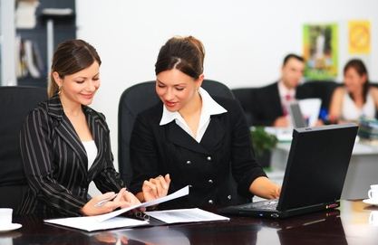 5 Bisnis Online Menjanjikan Untuk Wanita Karir, Cukup Jualan Dirumah Aja !