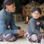 Sekelumit tentang Tembung Seroja