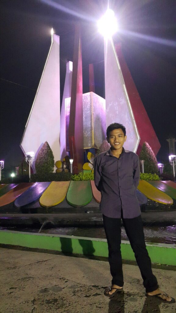 Berkunjung ke Alun-Alun Mojokerto