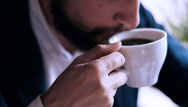 Sudah Terbiasa Ngopi, 6 Dampak Yang Terjadi pada Tubuhmu Saat Berhenti Minum Kopi