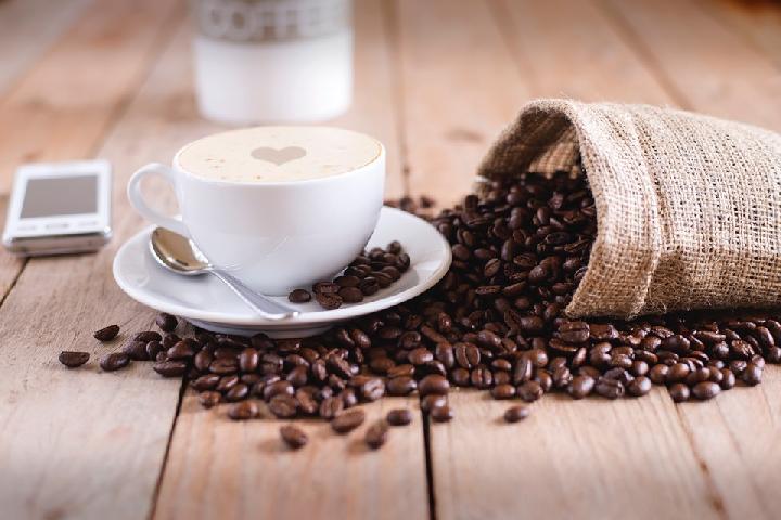 Tips Tetap Sehat Bagi Para Pecinta Kopi