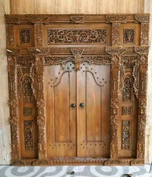 Cara Memilih Pintu Jati yang Benar
