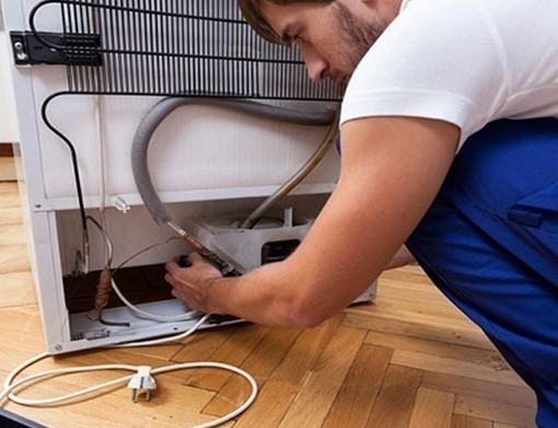 Penyebab dan cara memperbaiki kulkas tidak dingin