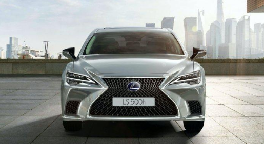 Mobil Lexus Hybrid: Berkendara dalam Kemewahan dan Kenyamanan Tanpa Bensin Mahal