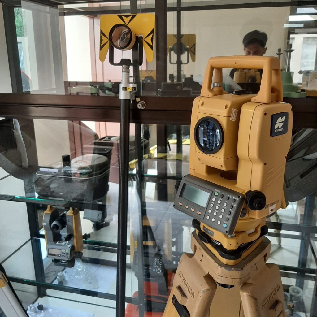 Cara Gunakan Total Station Topcon Dengan Benar