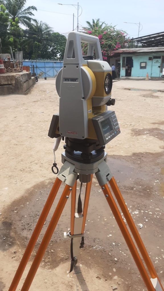 Perbedaan Total Station dan Theodolite
