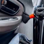 Cara Membersihkan Debu Pada Mobil Agar Selalu Bersih Dan Mengkilat