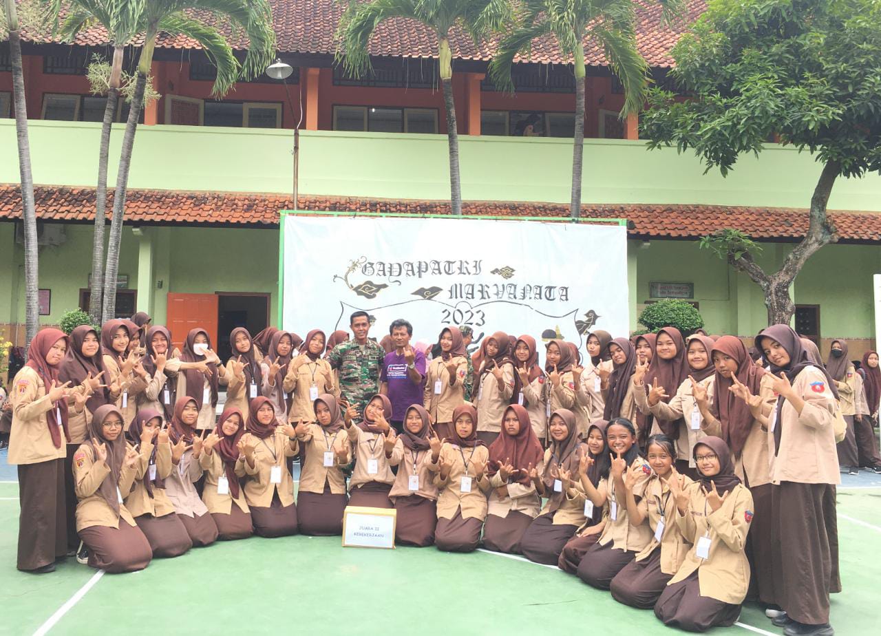 WhatsApp Image 2023-04-02 at 17.17.02